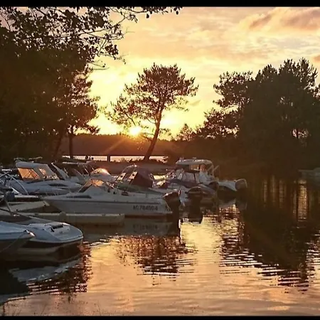 Chez Cycy Campsite Gastes